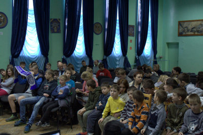 В ожидании представления